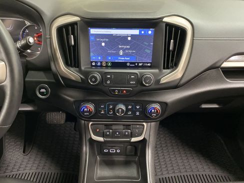 Used 2022 GMC Terrain Denali image 24