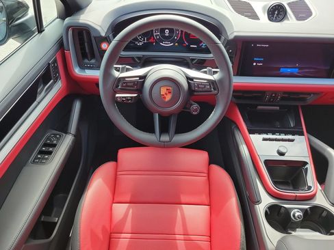 New 2026 Porsche Cayenne S AWD/4WD image 21