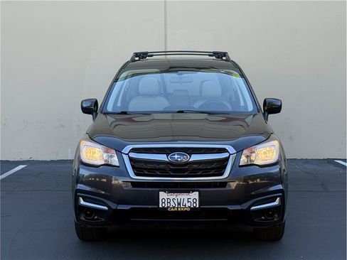 Used 2017 Subaru Forester 2.5i Premium w/ All-Weather Package AWD/4WD image 3