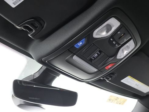 Used 2022 RAM 2500 Tradesman AWD/4WD image 12