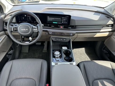 New 2026 Kia Carnival SX FWD image 9