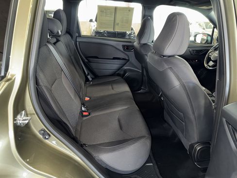 Used 2025 Subaru Forester Premium image 12