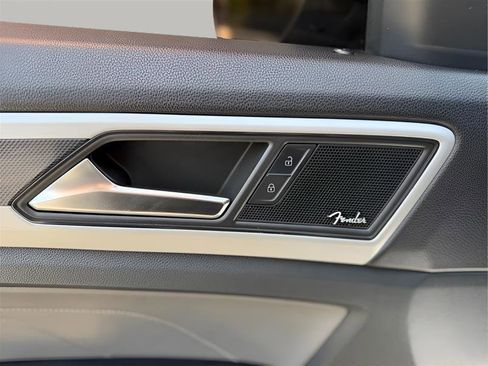 Used 2021 Volkswagen Atlas Cross Sport SEL Premium R-Line AWD/4WD image 22