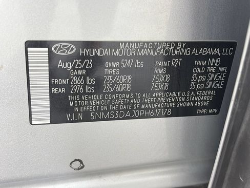 Used 2023 Hyundai Santa Fe SEL w/ Premium Package AWD/4WD image 9