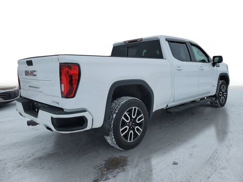 Used 2019 GMC Sierra 1500 AT4 w/ AT4 Premium Package AWD/4WD image 4