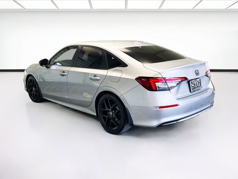 Used 2025 Honda Civic Sport image 6