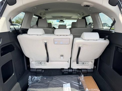 New 2026 Honda Odyssey EX-L image 16