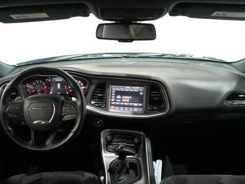 Used 2022 Dodge Challenger GT w/ Plus Package image 15