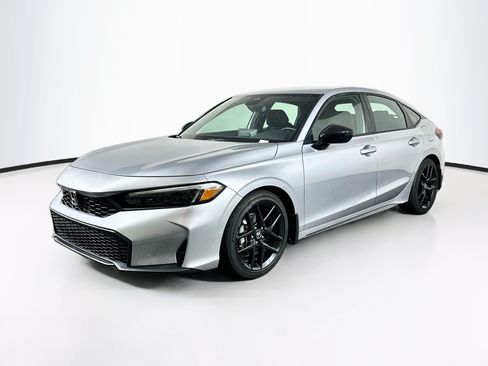 Used 2025 Honda Civic Sport image 3