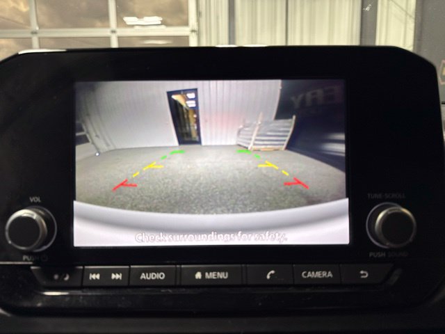 Used 2024 Nissan Pathfinder S FWD image 7