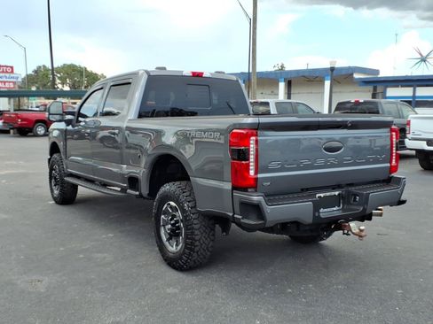 Used 2024 Ford F250 Lariat w/ Lariat Ultimate Package AWD/4WD image 3