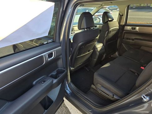 New 2026 Hyundai Santa Fe SE image 15