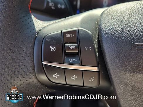 Used 2025 Ford Escape ST-Line image 24