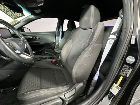 Used 2020 Hyundai Veloster N w/ Performance Package image 15