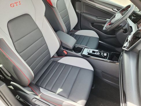 New 2025 Volkswagen GTI SE FWD image 11