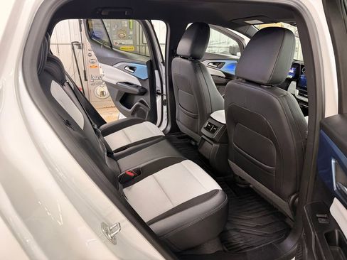 Used 2024 Chevrolet Equinox EV LT w/ LPO, Trailering Package image 30