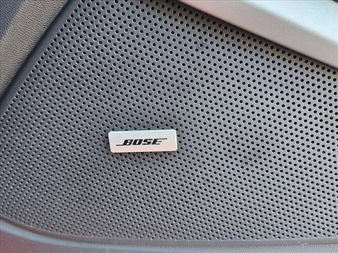 Used 2018 Chevrolet Camaro LT image 25