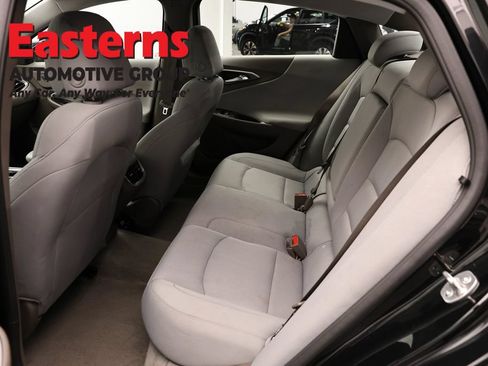 Used 2025 Chevrolet Malibu LT FWD image 21