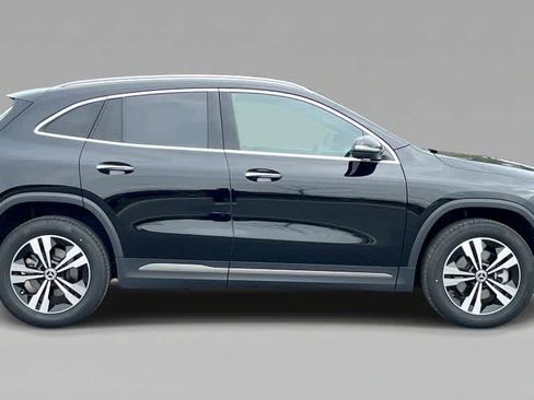 Used 2026 Mercedes-Benz GLA 250 4MATIC image 6