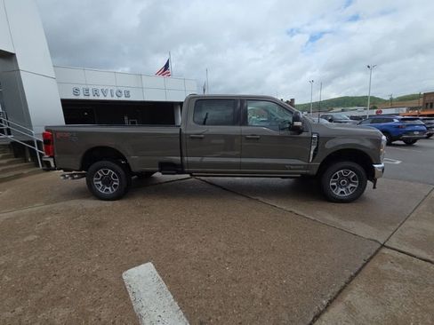 New 2026 Ford F350 Lariat w/ Lariat Ultimate Package AWD/4WD image 8