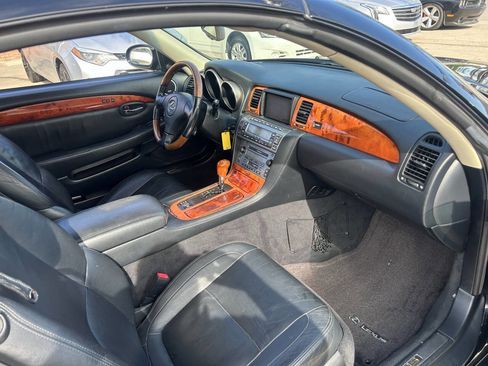 Used 2002 Lexus SC 430 Convertible image 15