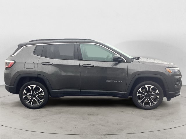 Certified 2023 Jeep Compass Limited AWD/4WD image 6