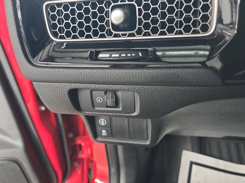 Used 2023 Honda Civic Sport image 25