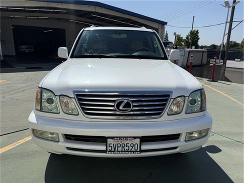 Used 2006 Lexus LX 470 4WD image 3