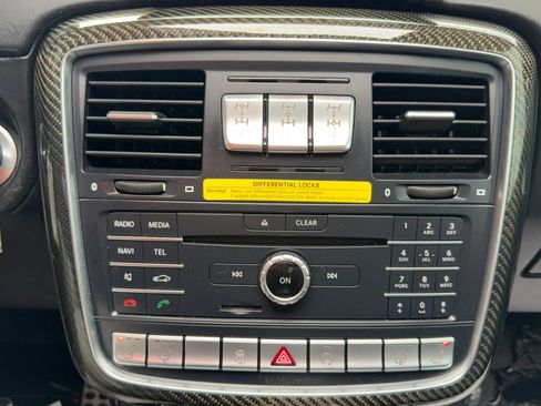 Used 2017 Mercedes-Benz G 550 Squared image 35