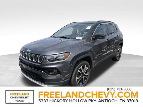 Used 2023 Jeep Compass Limited AWD/4WD image 5