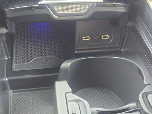 New 2026 Mercedes-Benz C 300 4MATIC Sedan image 40