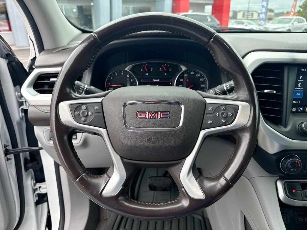 Used 2021 GMC Acadia SLT AWD/4WD image 25