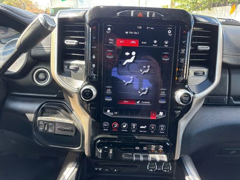 Used 2019 RAM 2500 Laramie image 12