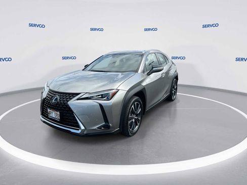 Used 2022 Lexus UX 200 FWD image 4
