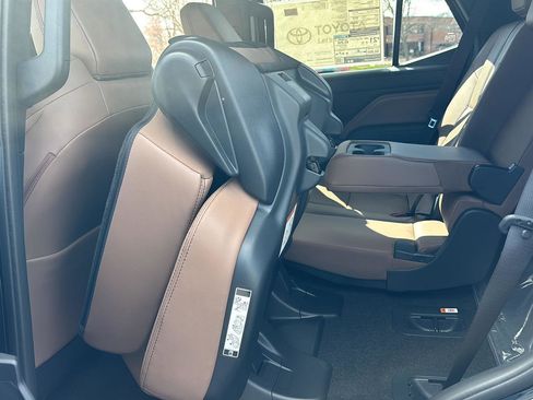 New 2026 Toyota 4Runner Limited image 22