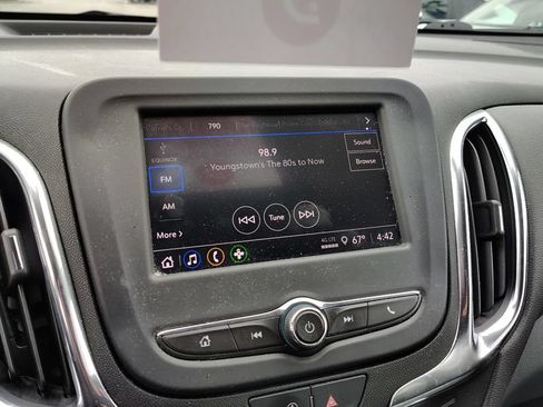 Used 2022 Chevrolet Equinox LT AWD/4WD image 14