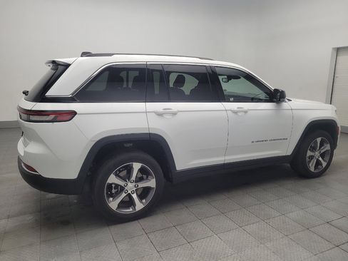 Used 2022 Jeep Grand Cherokee Limited 4xe image 10