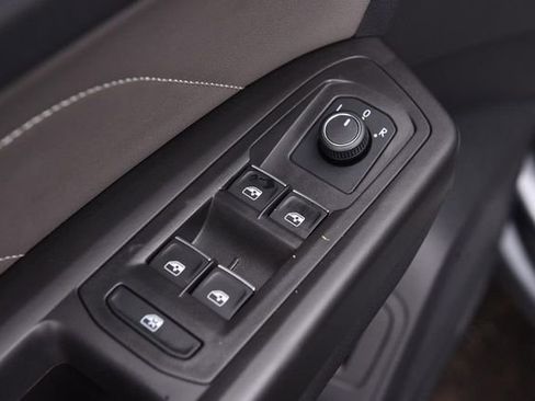 Certified 2023 Volkswagen Atlas SE w/ Panoramic Sunroof Package image 8