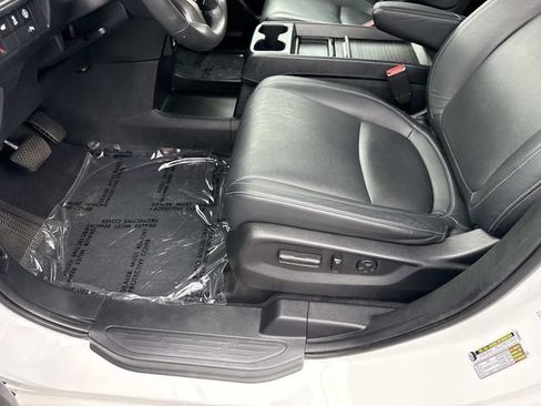 Certified 2024 Honda Odyssey Touring image 20