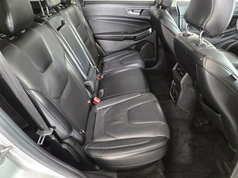 Used 2018 Ford Edge Titanium w/ Equipment Group 301A image 20