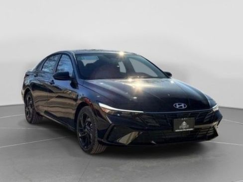 New 2026 Hyundai Elantra Sport FWD image 7