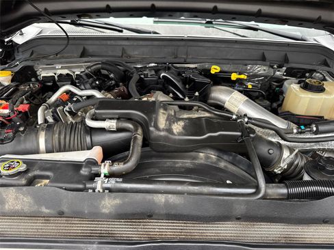 Used 2016 Ford F350 Lariat w/ Lariat Ultimate Package image 11