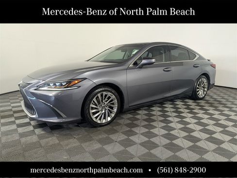 Used 2019 Lexus ES 350 Ultra Luxury image 1