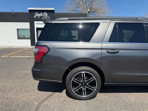 Used 2021 Ford Expedition Max Limited AWD/4WD image 4