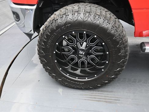 Used 2022 RAM 1500 Big Horn AWD/4WD image 17