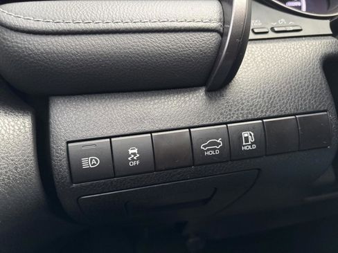 Used 2023 Toyota Camry SE image 21