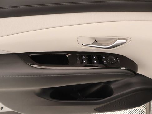 Certified 2026 Hyundai Tucson Limited AWD/4WD image 17