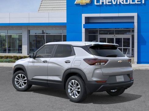 New 2026 Chevrolet TrailBlazer LS FWD image 3