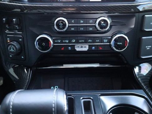 Used 2023 Ford F150 4x4 SuperCrew image 10
