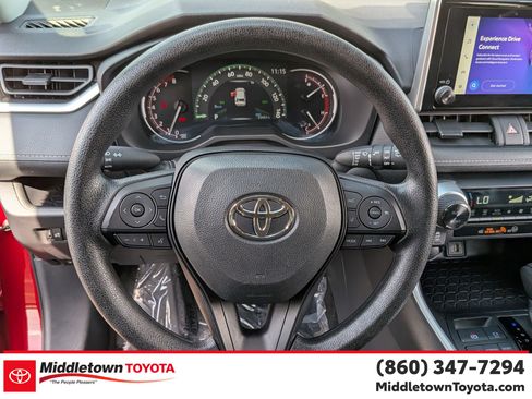 Certified 2025 Toyota RAV4 XLE AWD/4WD image 17